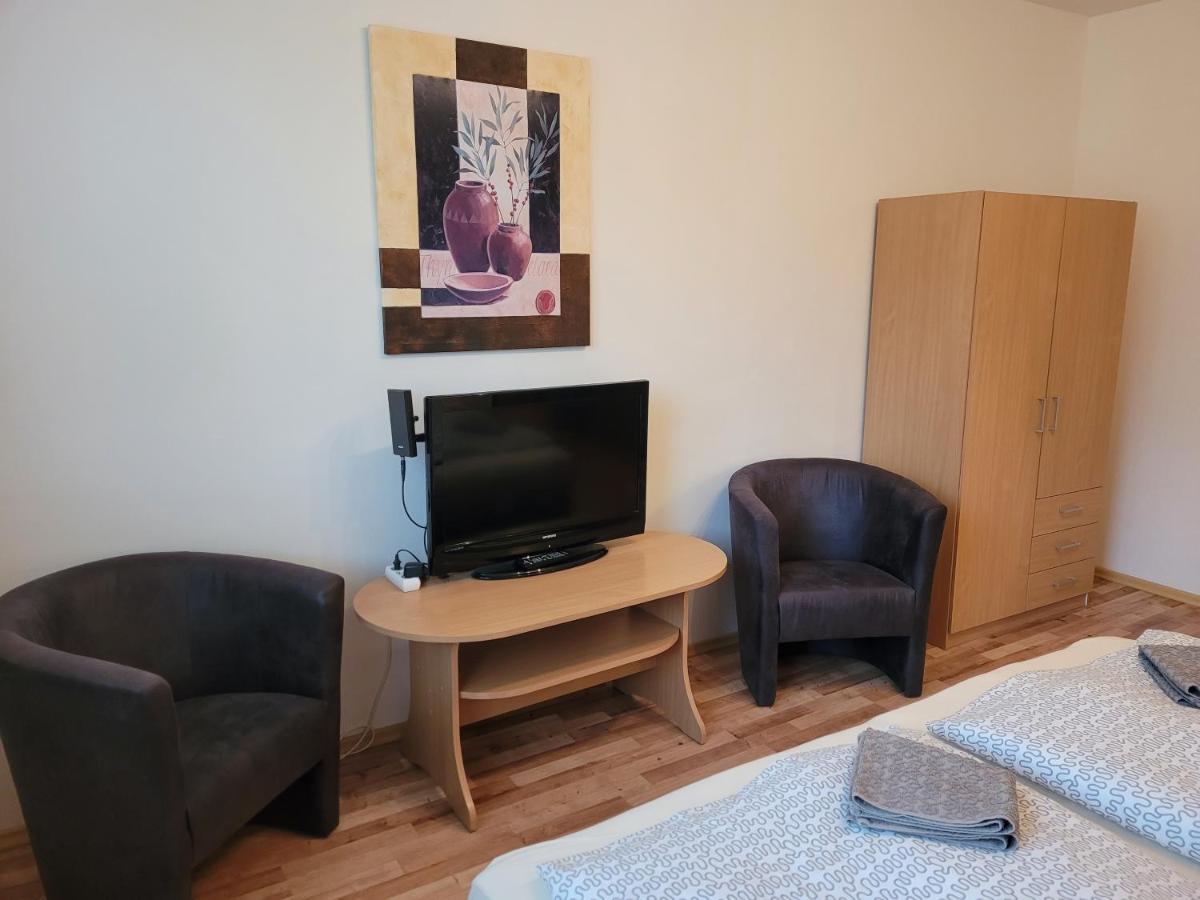 Apartmán ROŽŇAVA *